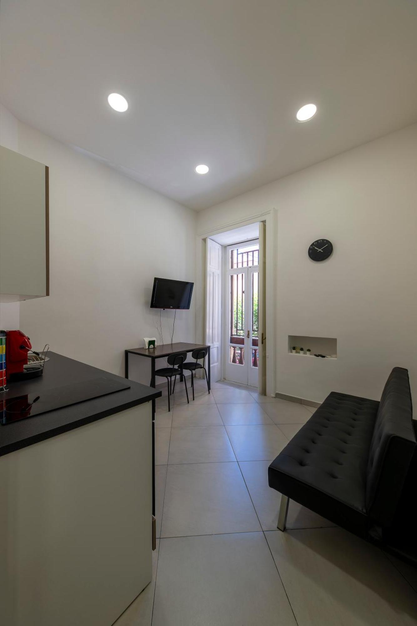 Casa Vacanze Nemesi Tyche Salerno Esterno foto